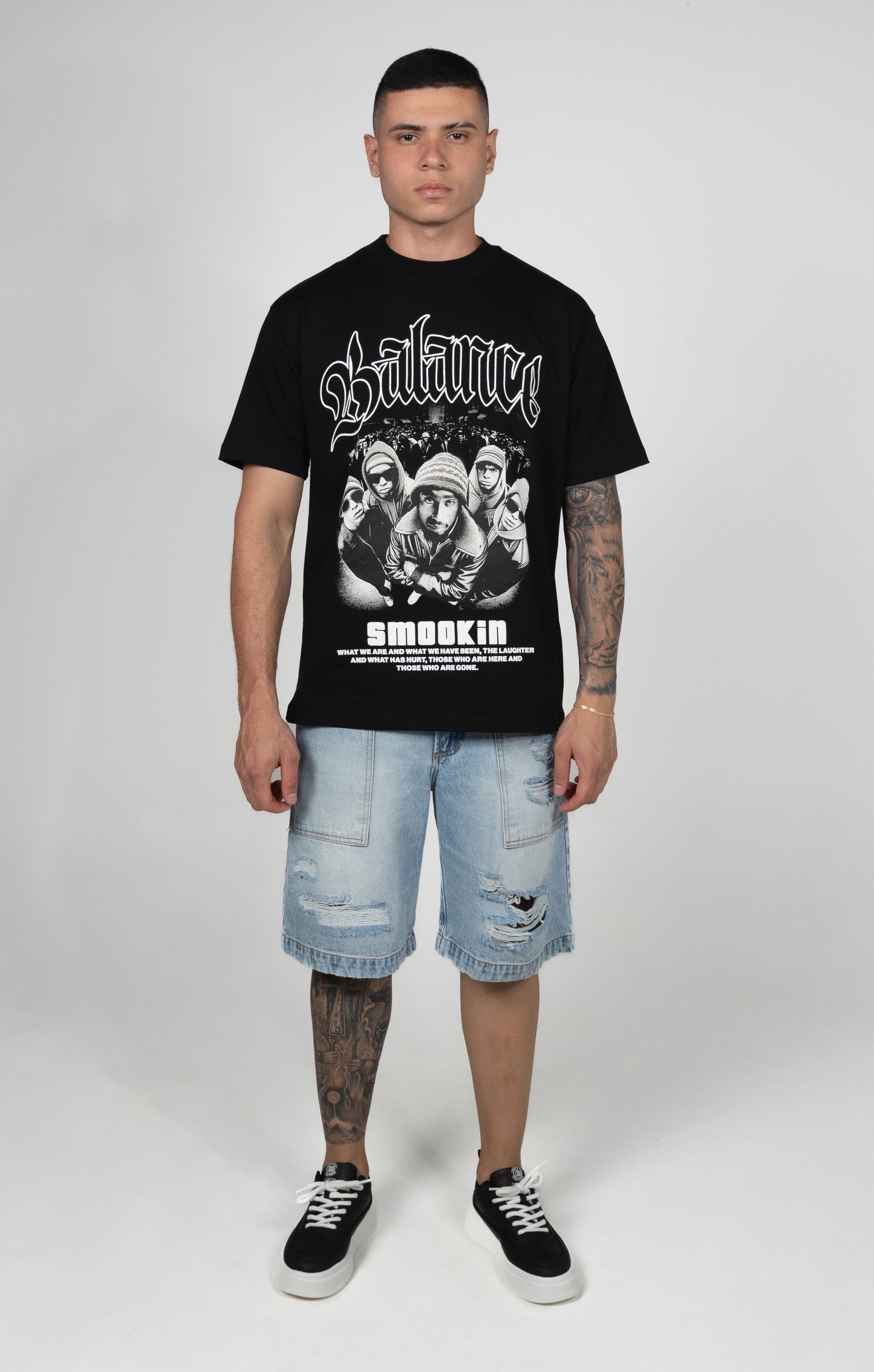 CAMISETA OVERSIZE NEGRA BALANCE