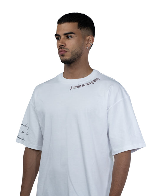 CAMISETA OVERSIZE ATTITUDE