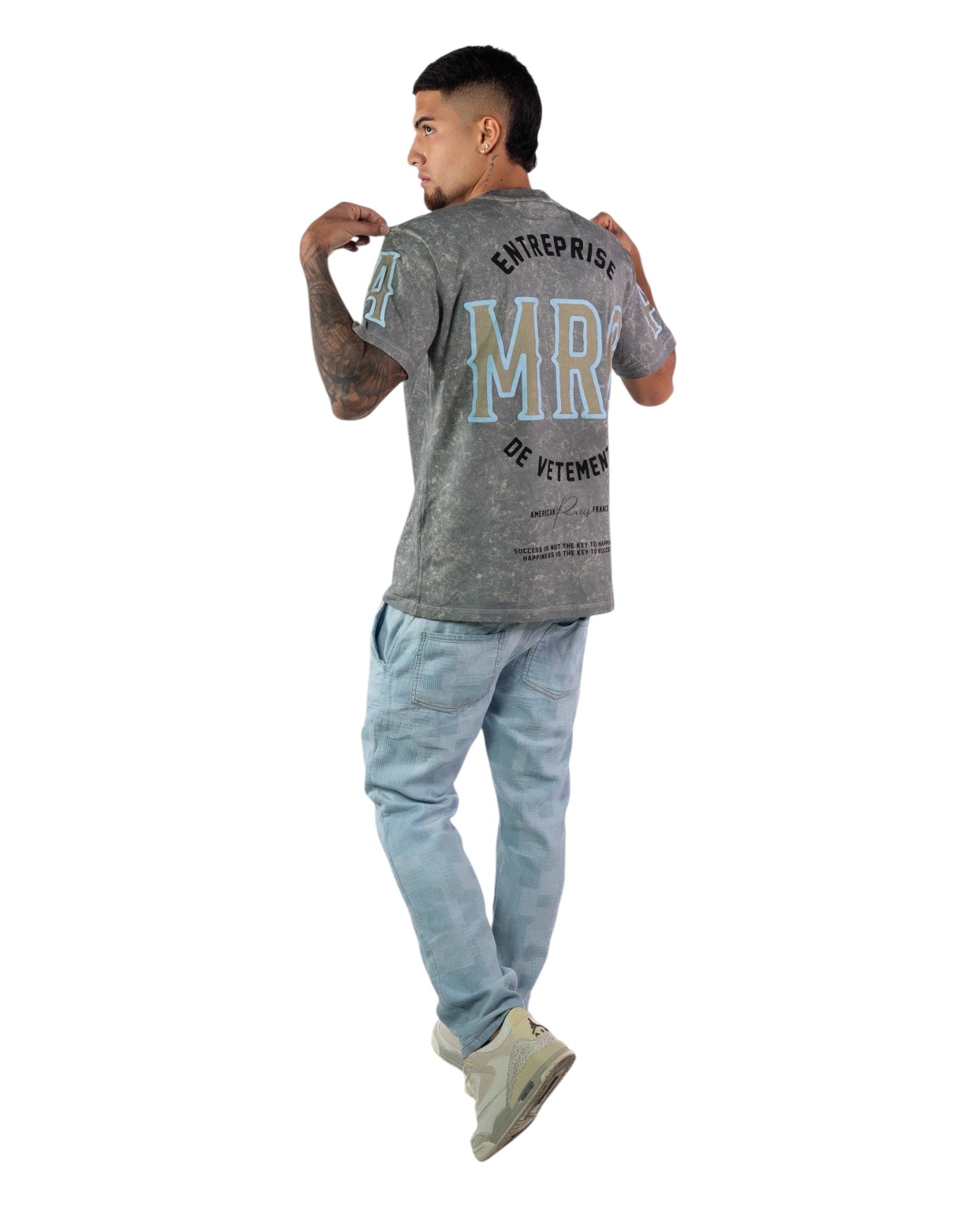 CAMISETA ACID WASH GRIS MRC