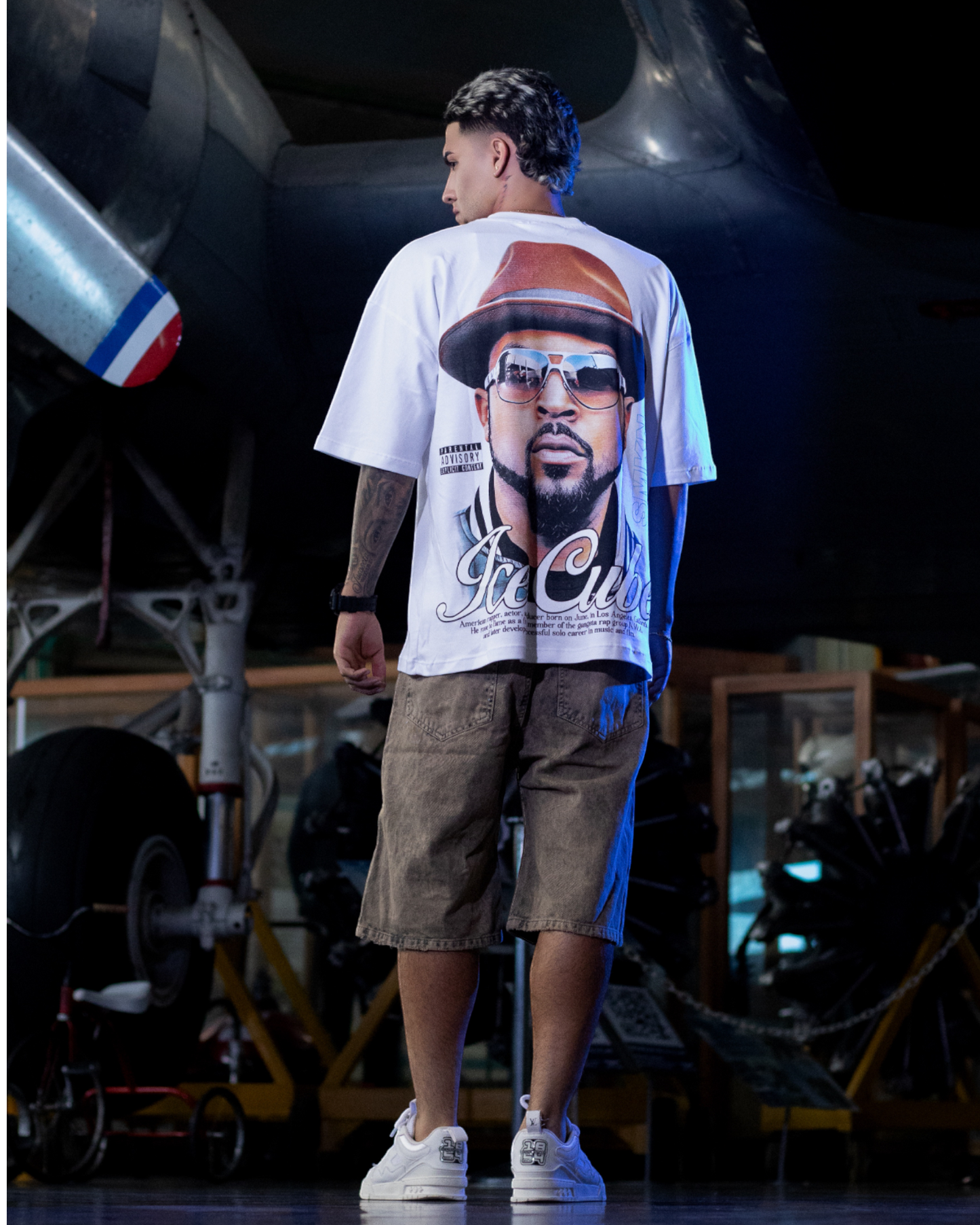 OVERSIZE ICE CUBE