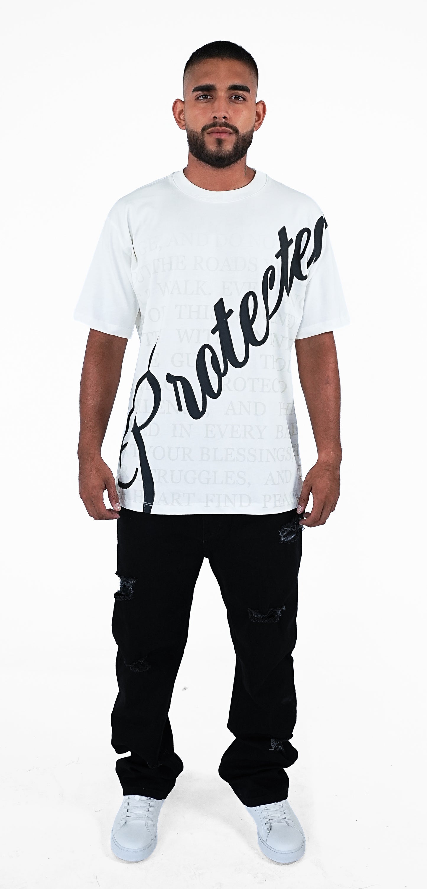 CAMISETA BLANCA OVERSIZE PROTECTOR