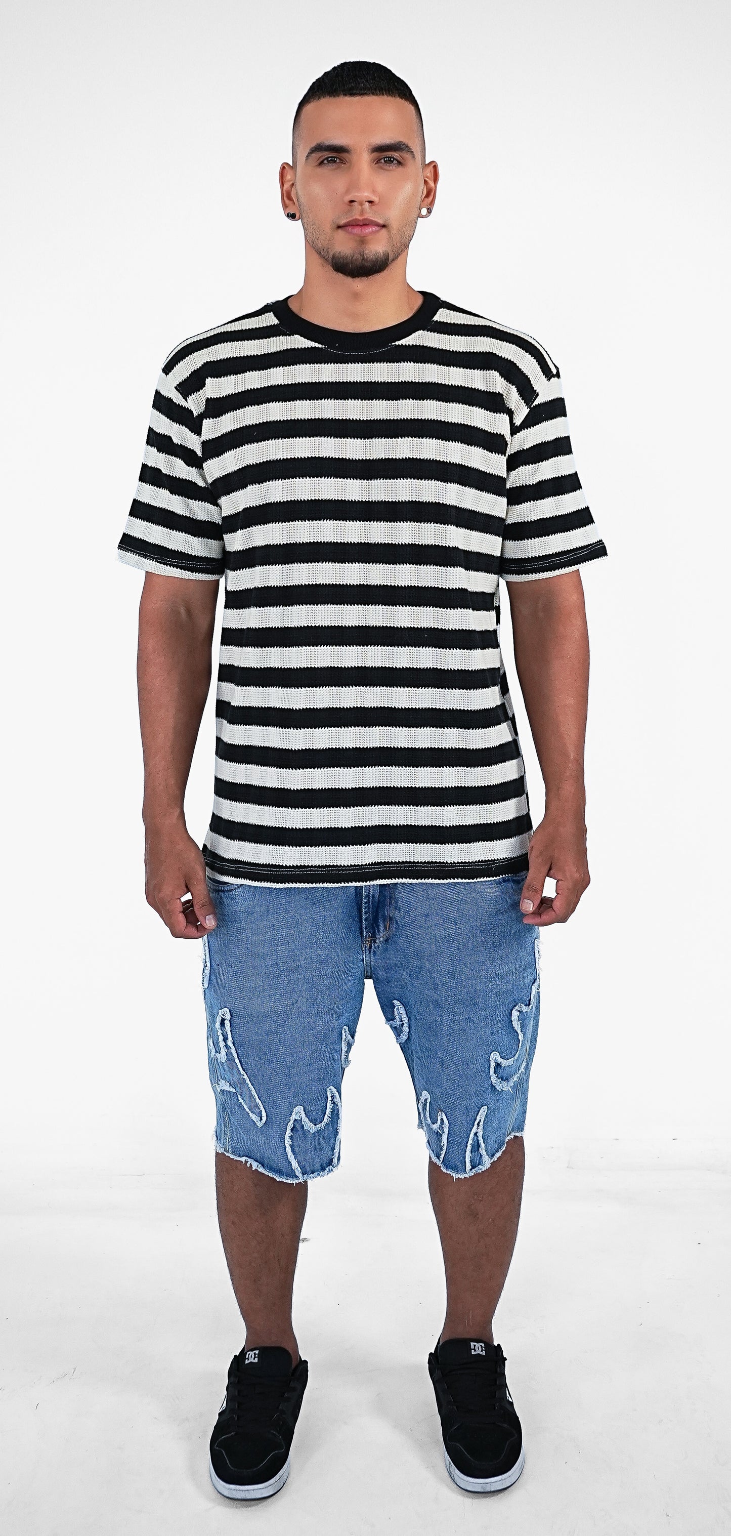 CAMISETA OVERSIZE LINEAS TEXTURA