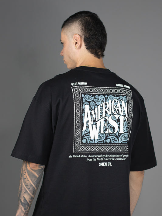 CAMISETA OVERSIZE NEGRA MANDALA