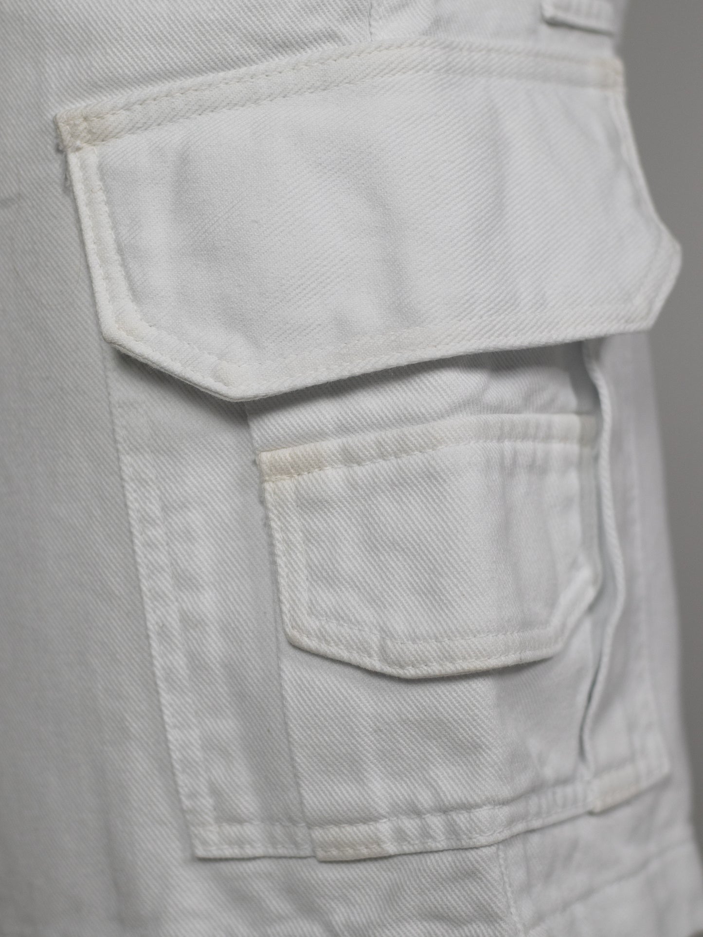 SHORT BLANCO CARGO
