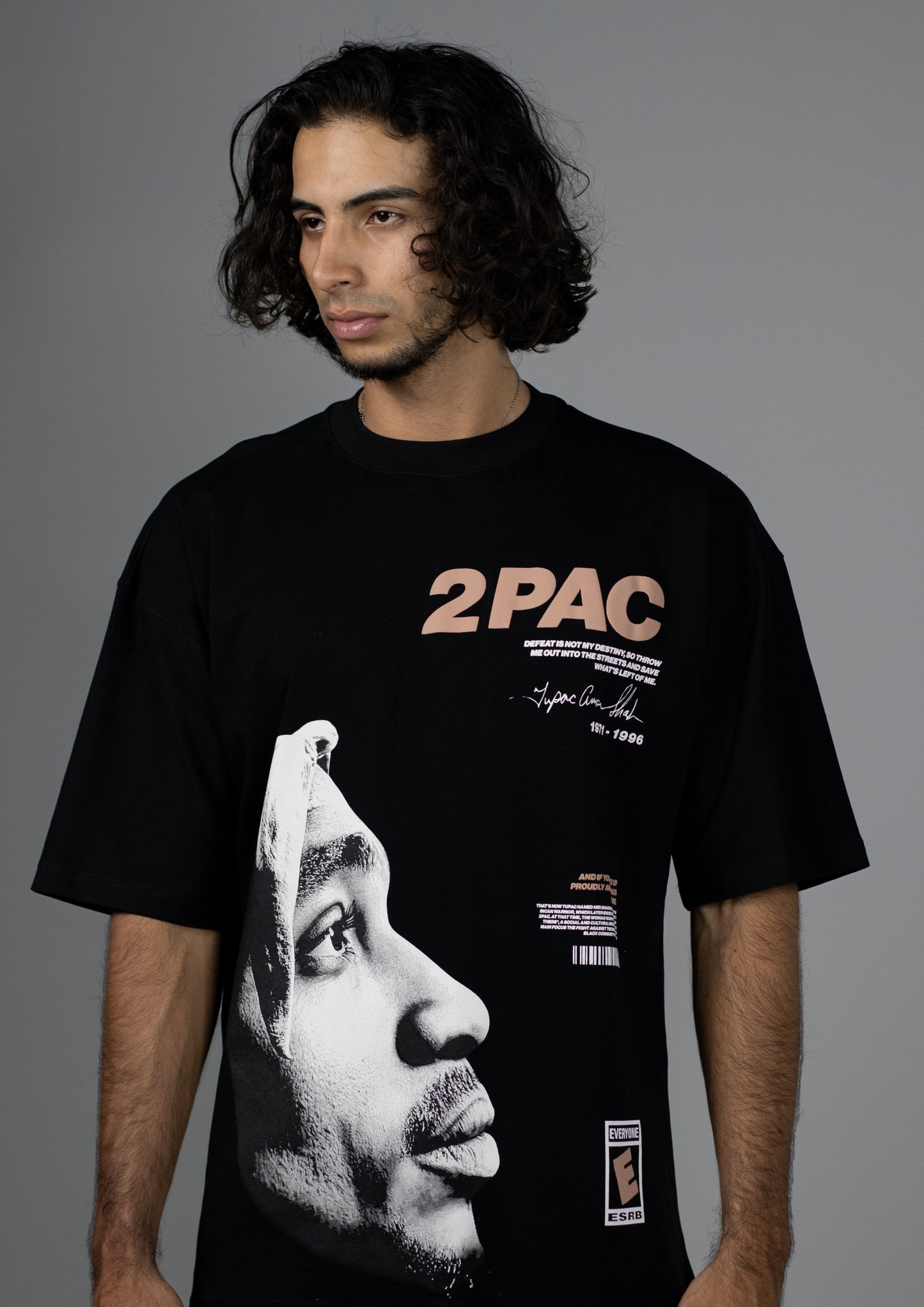 CAMISETA OVERSIZE TUPAC COSTADO