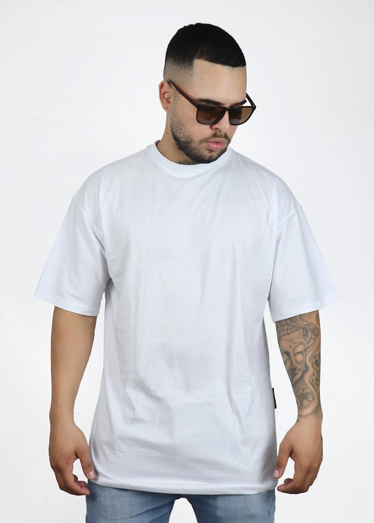 Camiseta blanca básica oversize