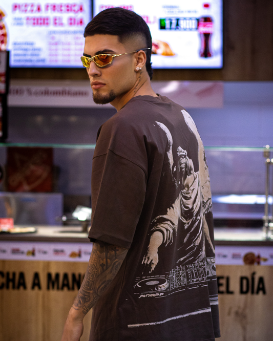 OVERSIZE THE ANGLES BROWN