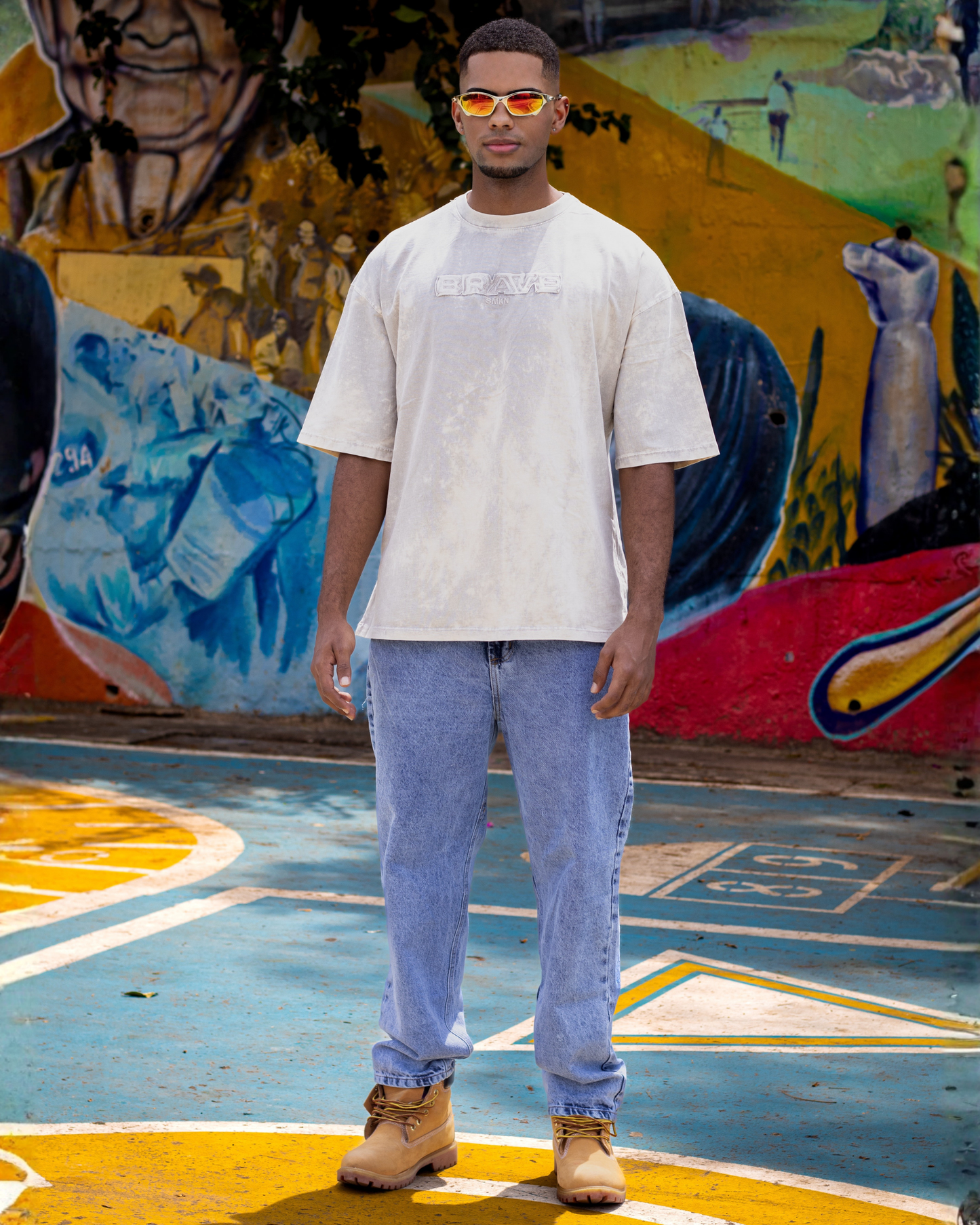 OVERSIZE ACID WASH BRAVE
