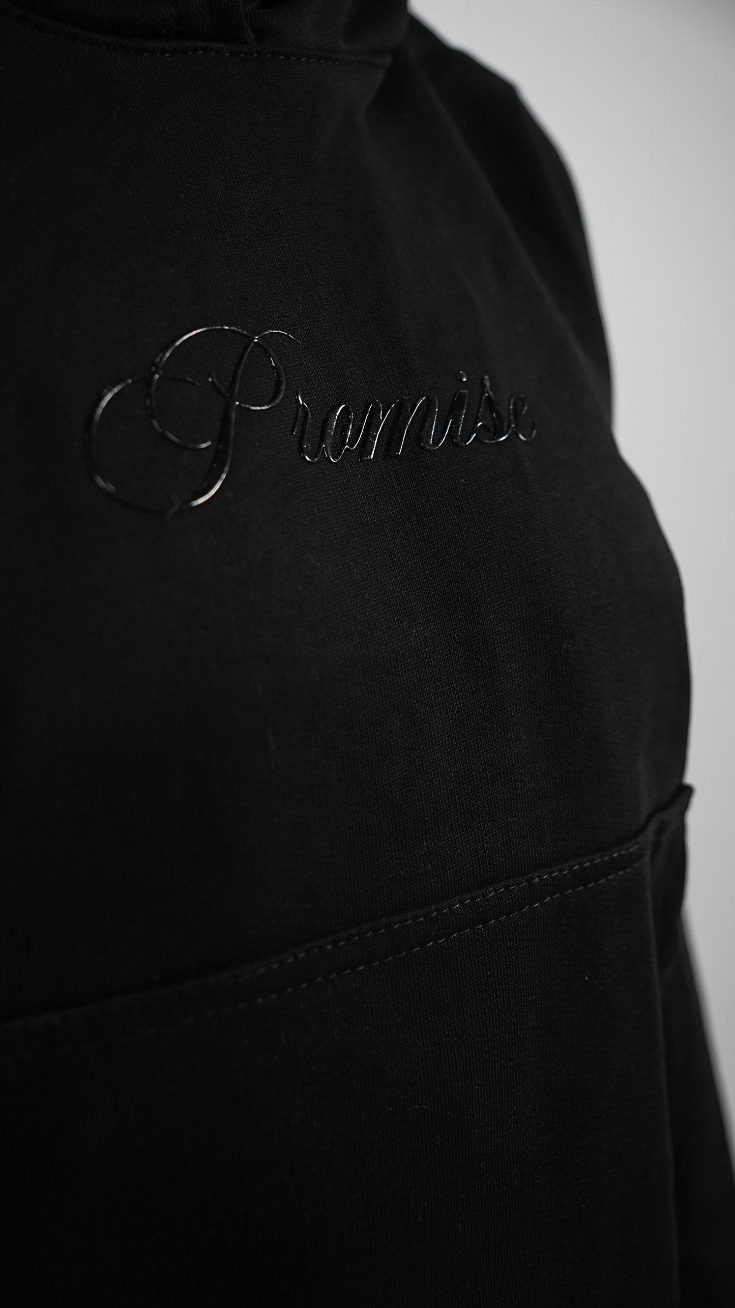 HOODIE NEGRO PROMISE