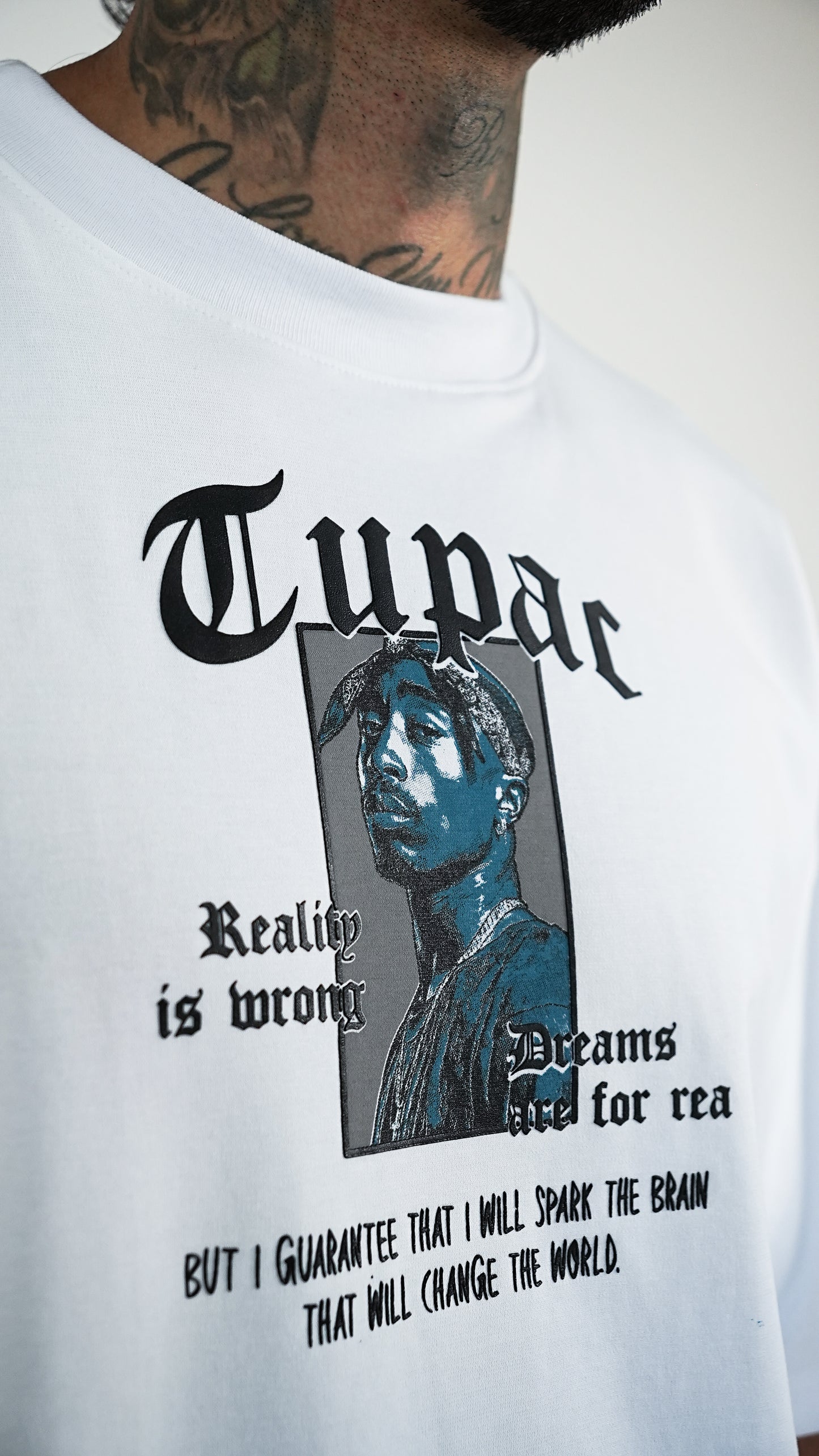 CAMISETA BLANCA OVERSIZE 2PAC CULTURE