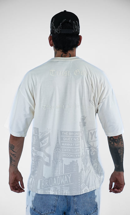 CAMISETA BLANCA OVERSIZE TRUST GOD