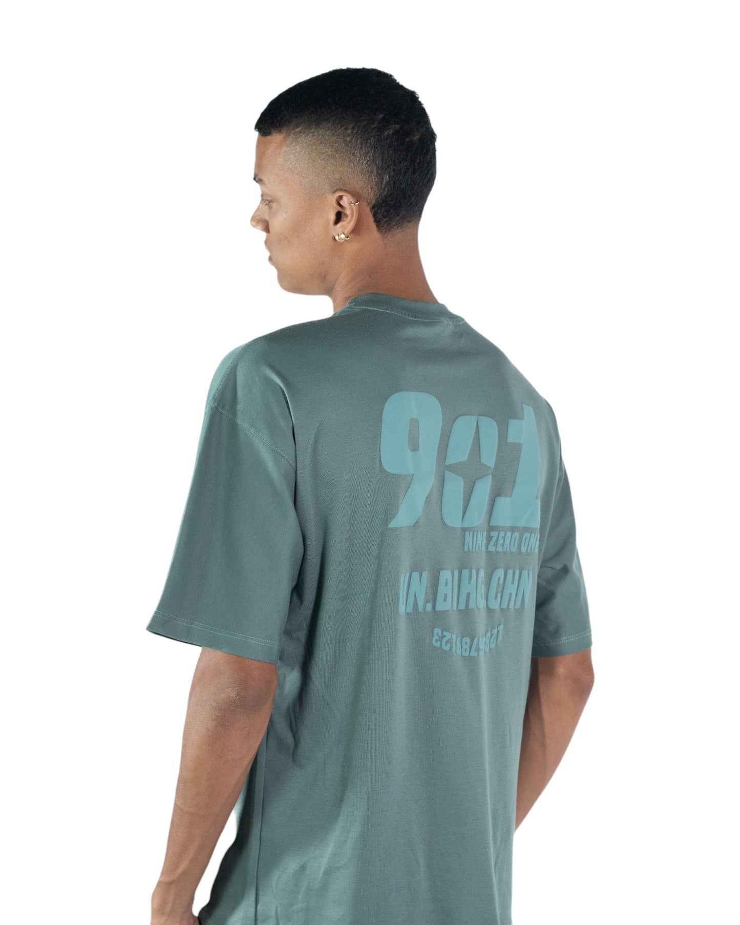 CAMISETA OVERSIZE 901