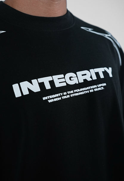 CAMISETA NEGRA OVERSIZE INTEGRITY