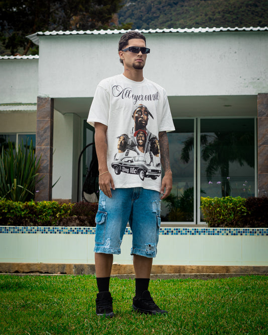 CAMISETA OVERSIZE ALL EYES ON ME