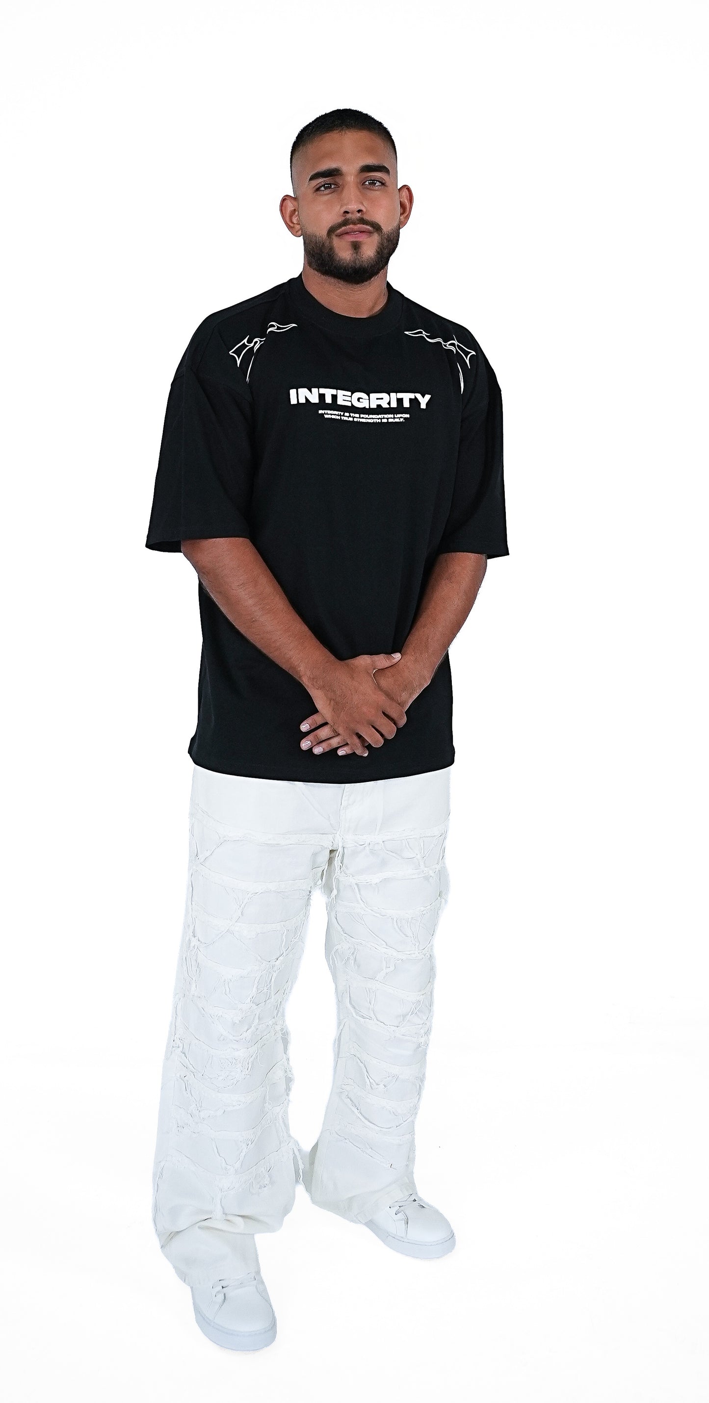 CAMISETA NEGRA OVERSIZE INTEGRITY
