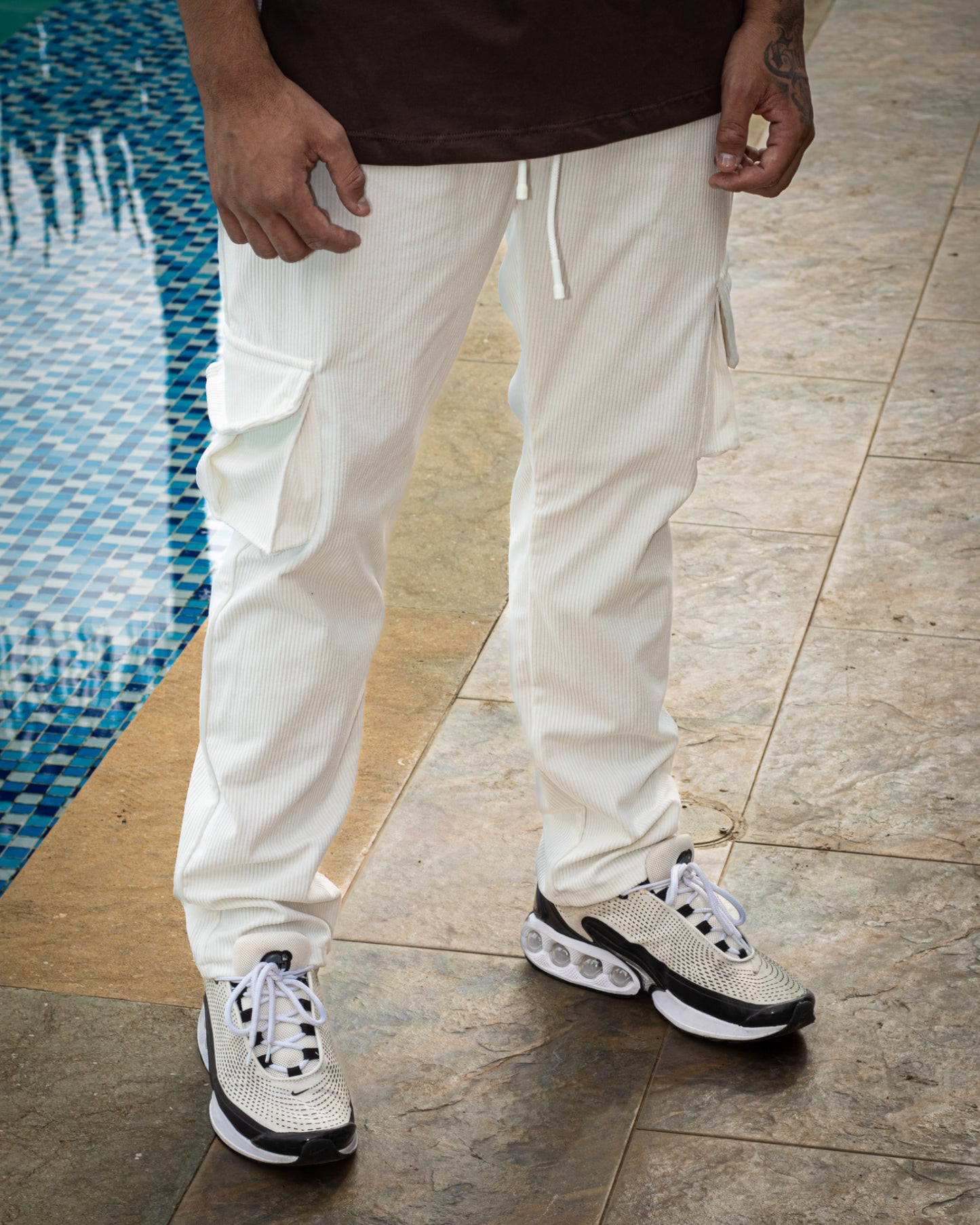 SUDADERA BLANCA TEXTURA CARGO