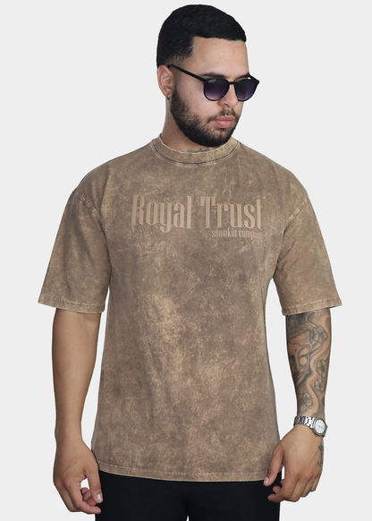 camiseta oversize acid wash cafe royal trust